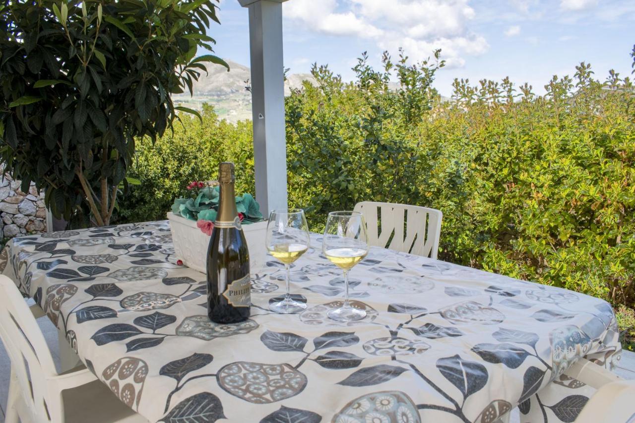 Borgo Aranci - Villa Tulipano Castellammare del Golfo Luaran gambar
